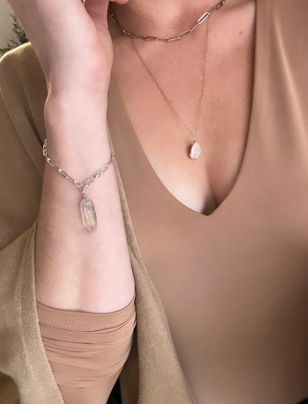 clear quartz bracelet / pendulum