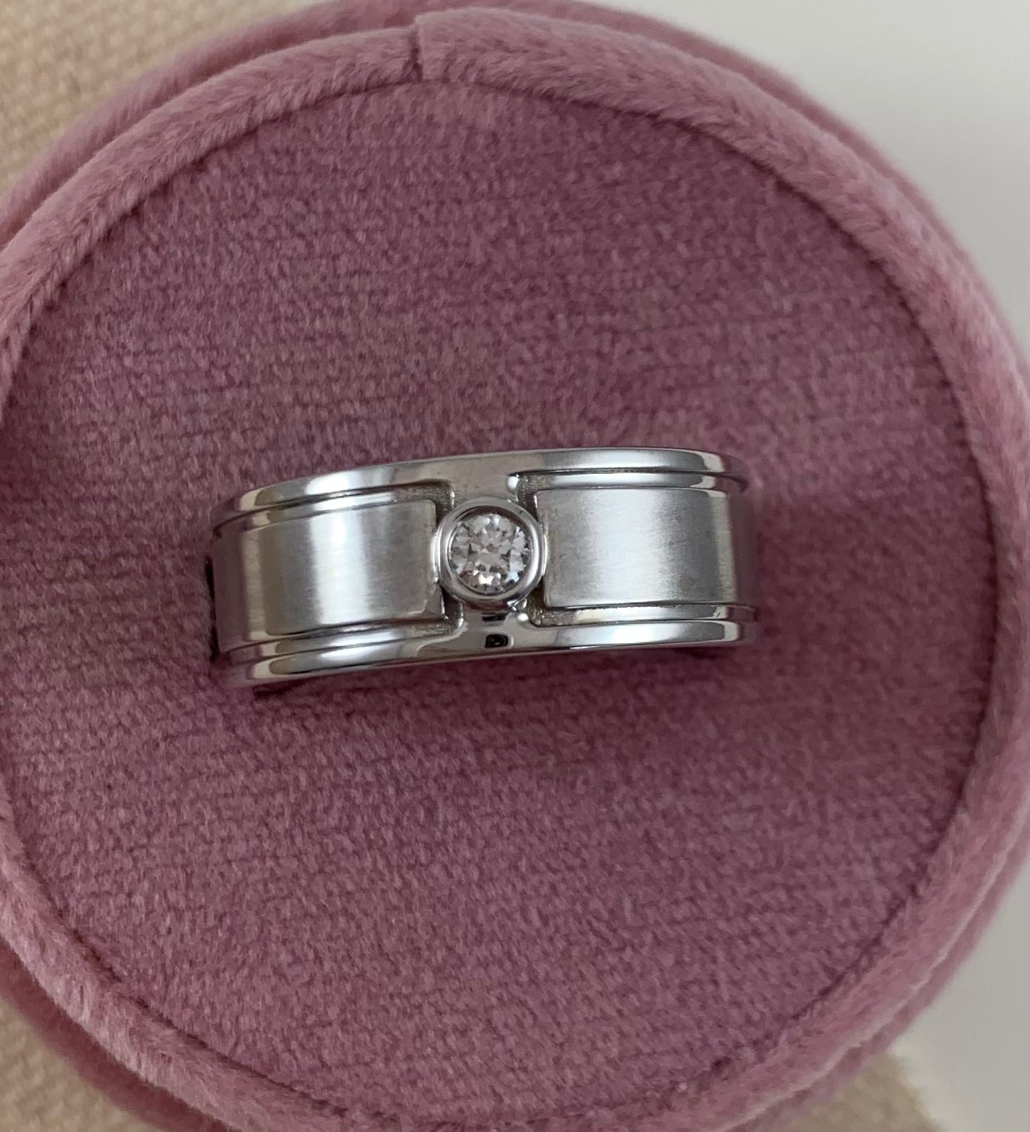 14k White gold Men's Diamond Wedding Band