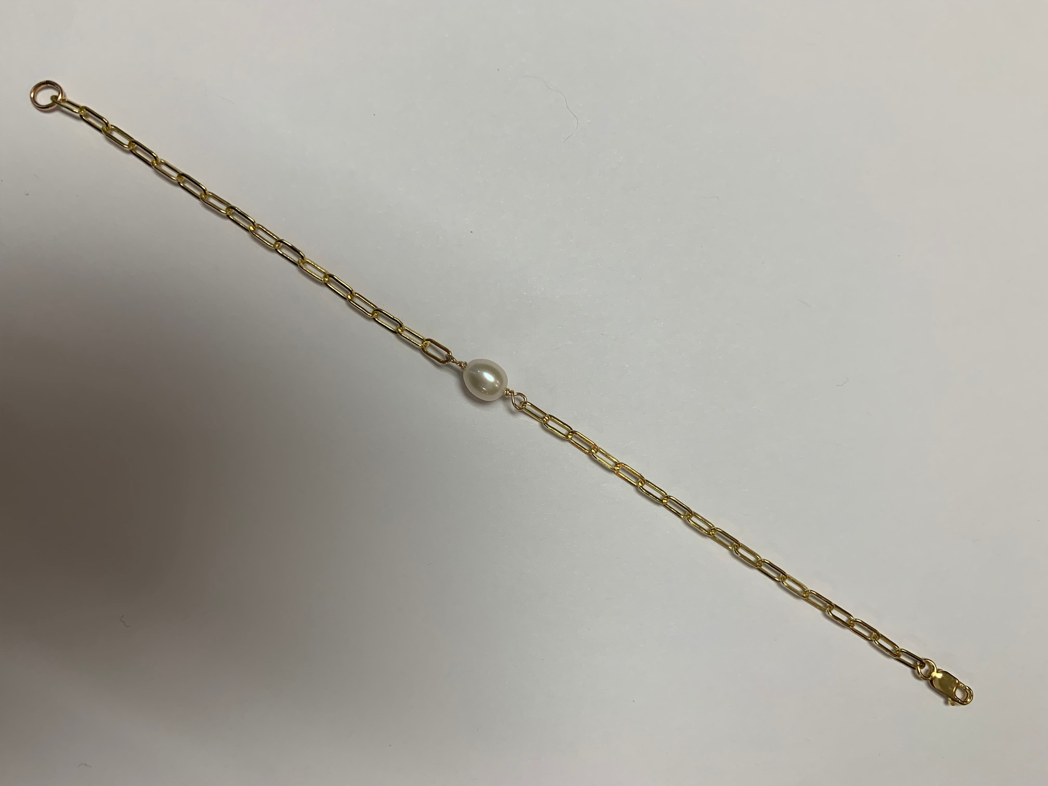 long link pearl bracelet