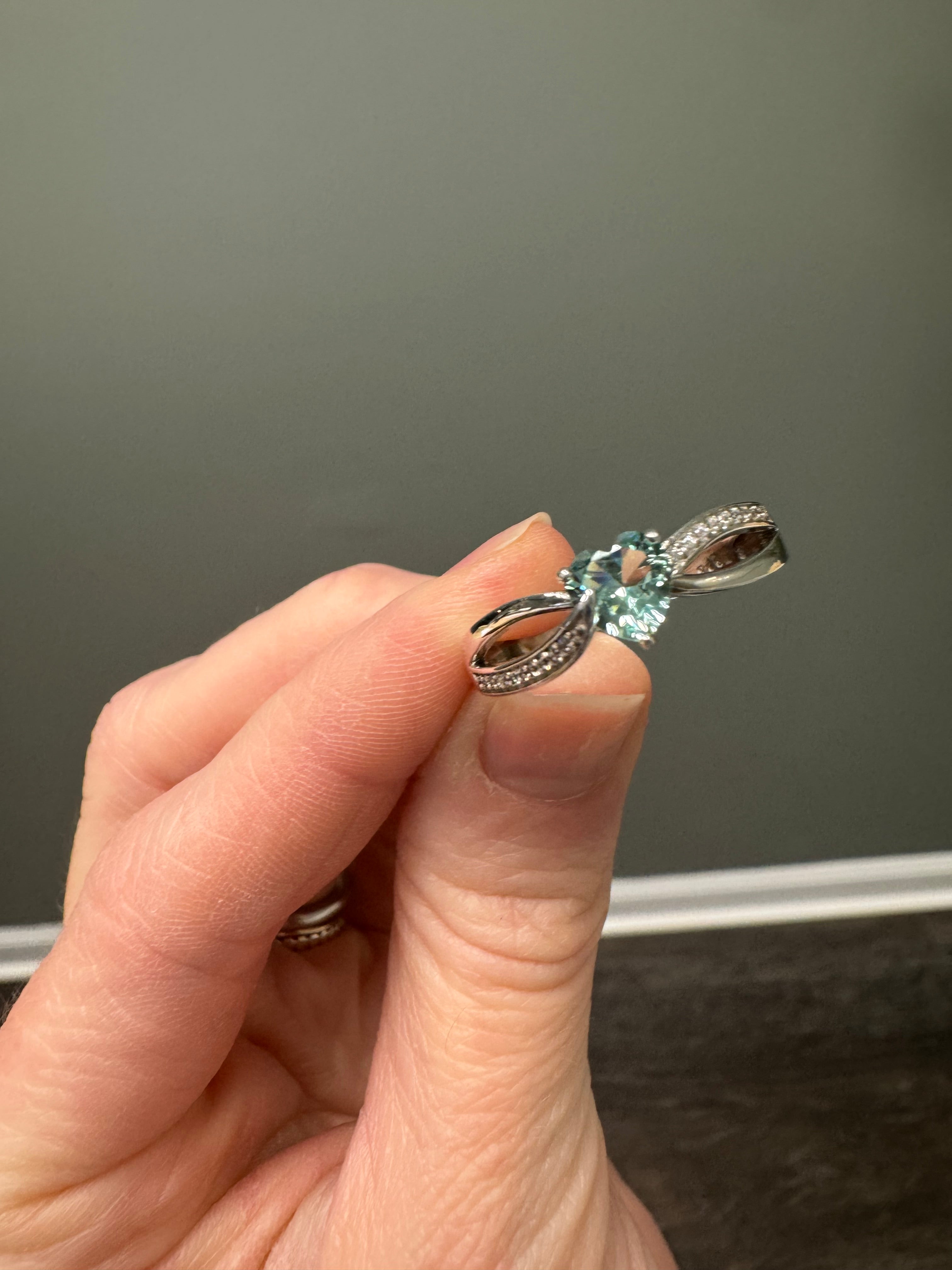 Size up to 10.5. (ladies sterling silver diamond and mint ring heart shape stone ring)