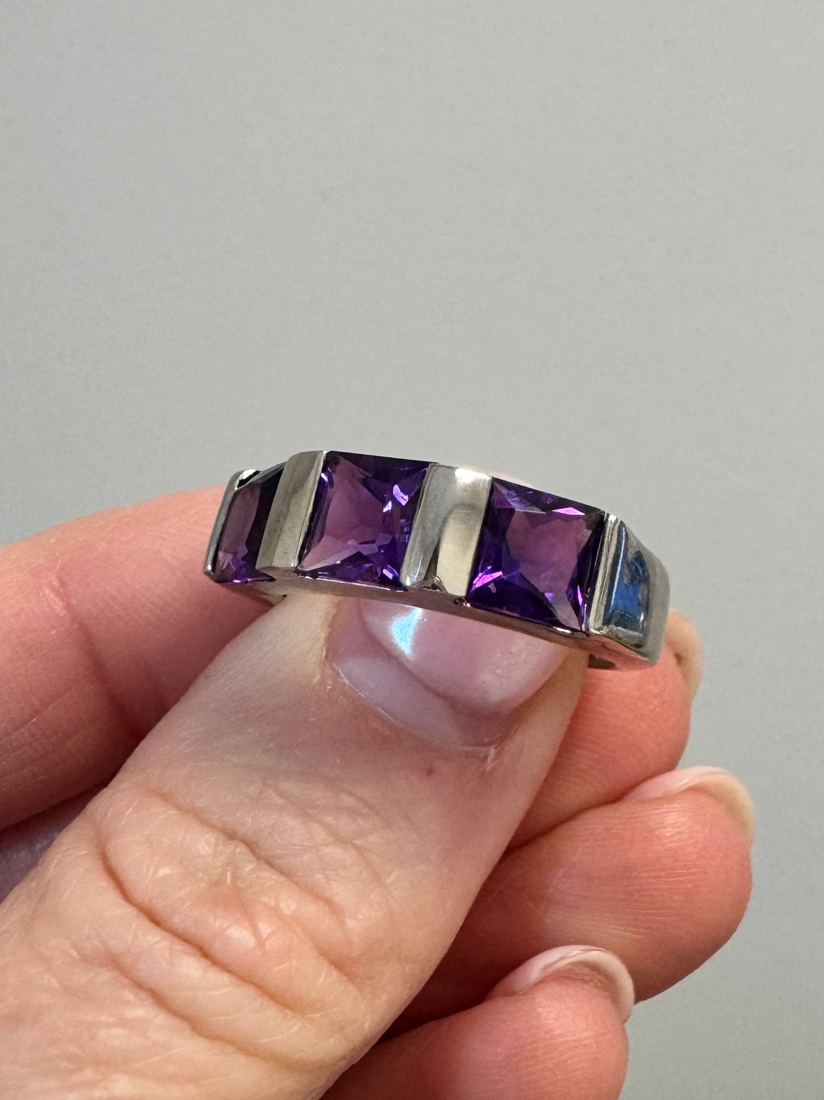Ladies white gold princess cut amethyst ring with 3 bar set, 6x6mm AA quality amethysts: Build up bars, supply & set 3, 6x6mm amethyst and rhodium.