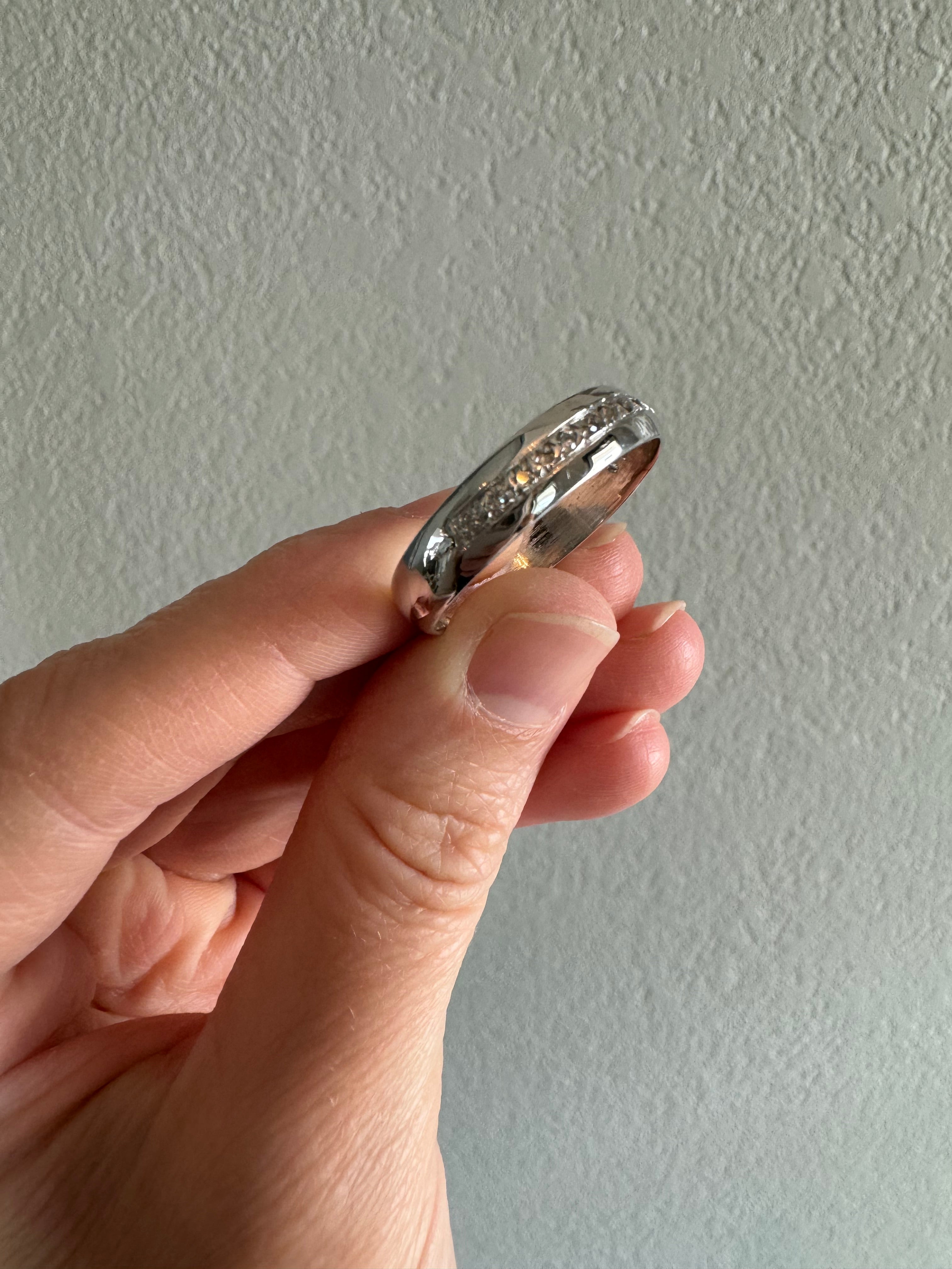 Rhodium plate Men's 14k white gold diamond wedding band