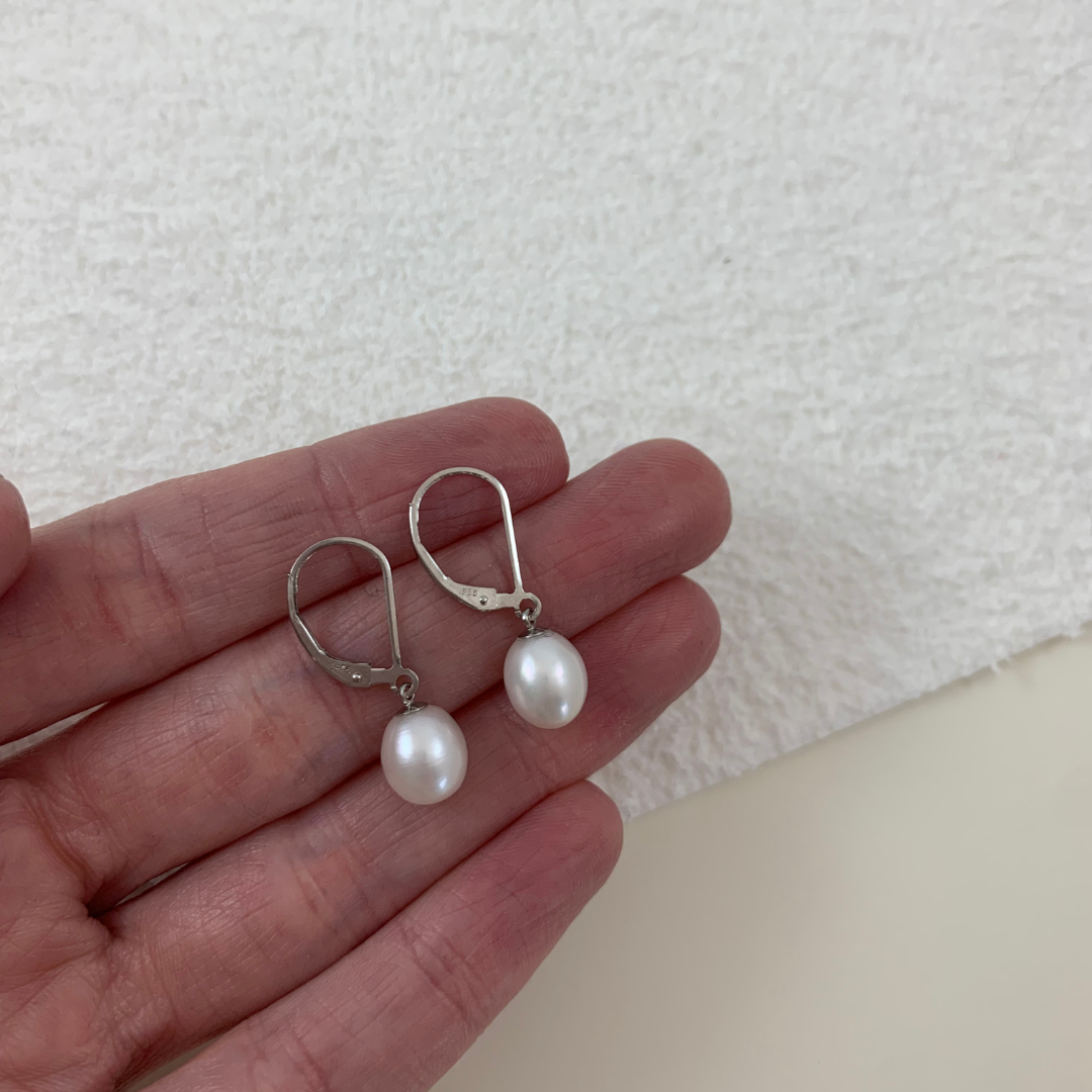 Sterling Silver Rhodium-plated Freshwater Cultured Pearl Dangle Earrings