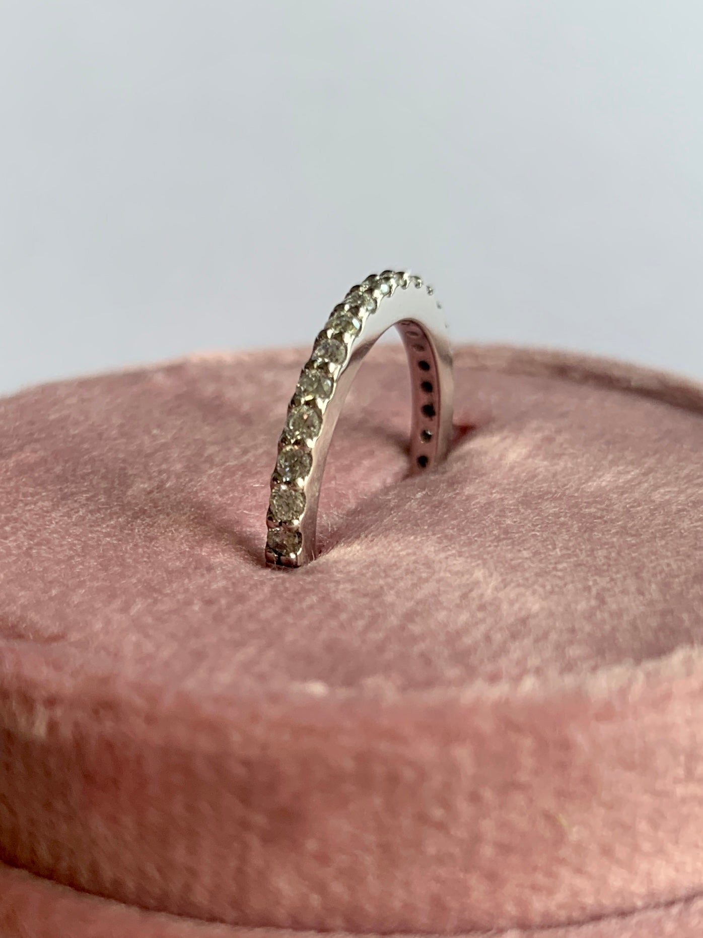 Ladies Platinum Diamond Wedding Band