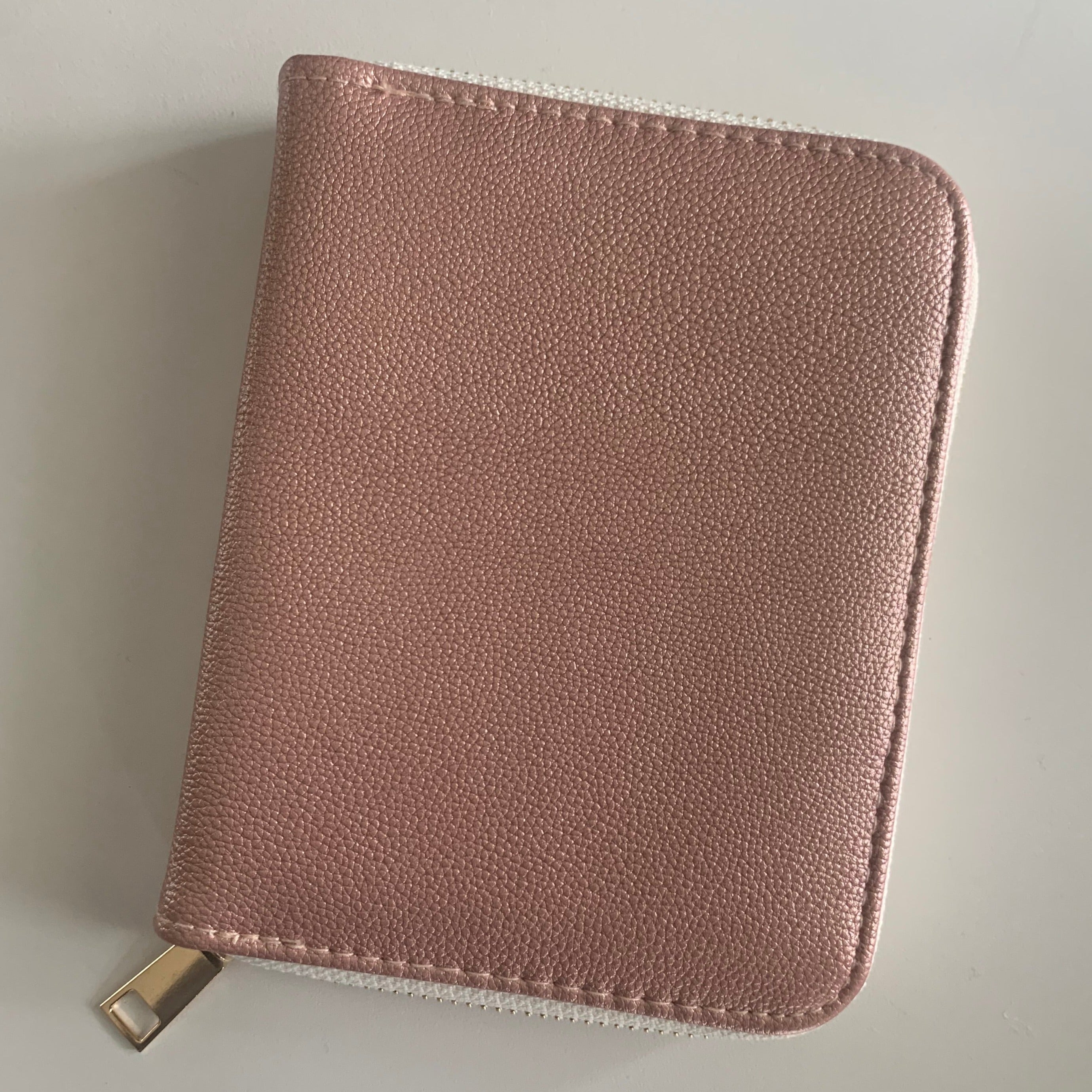 Blush Leatherette Jewelry Travel Case