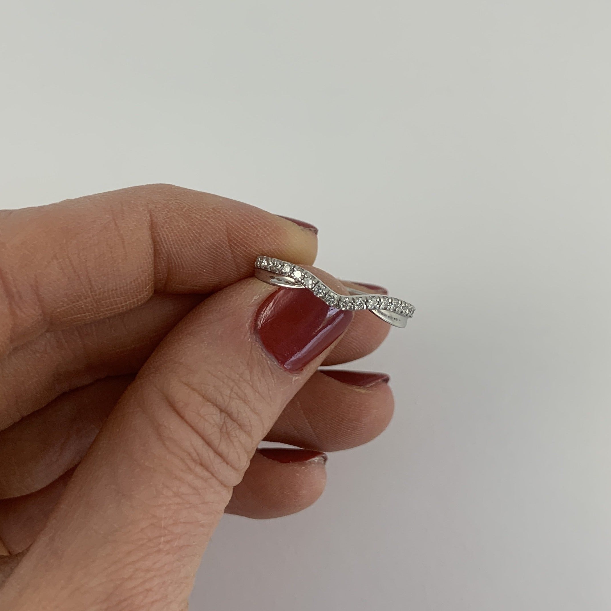Ladies 14k White Gold Contoured Diamond Wedding Band