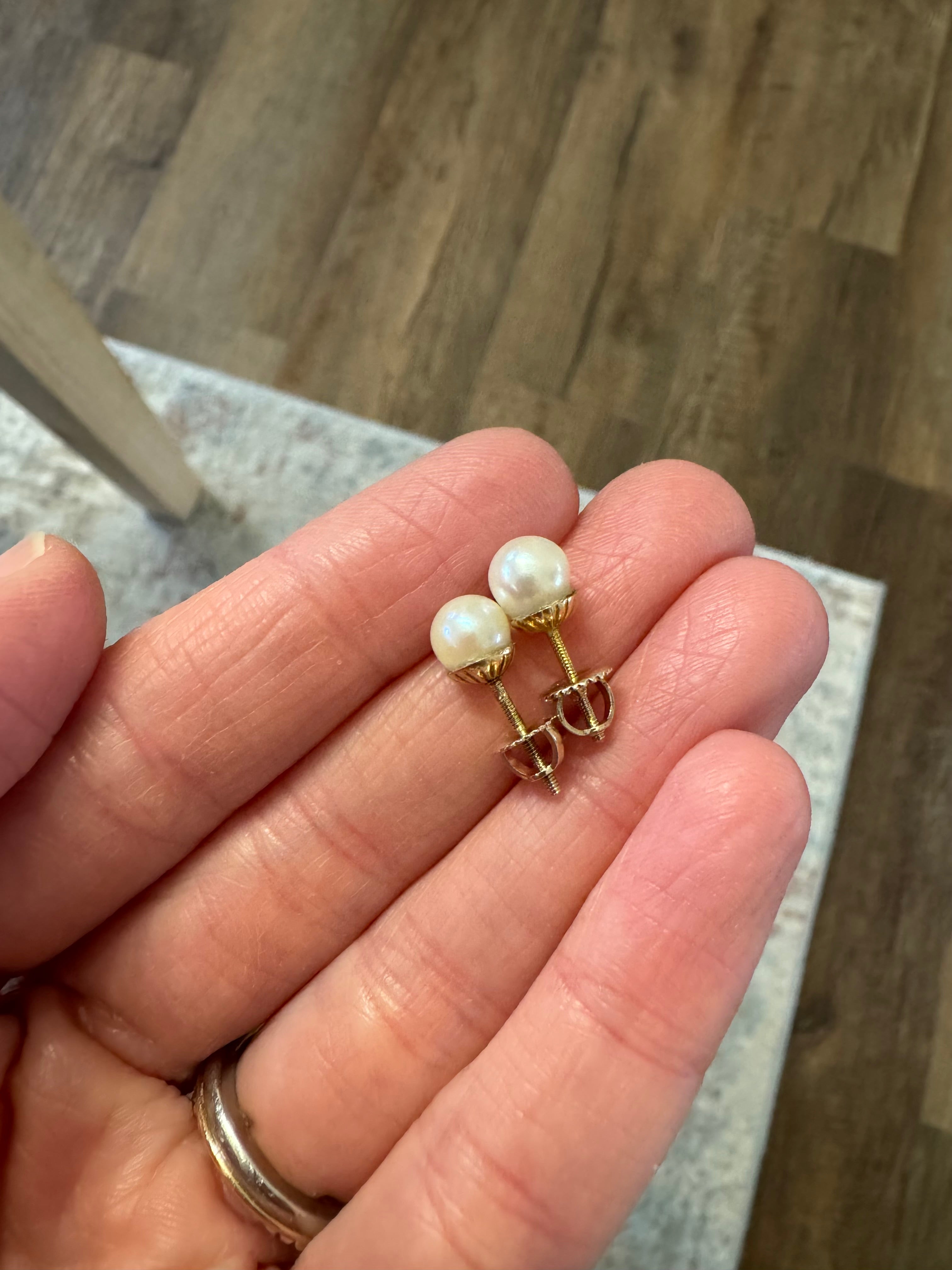 Repair: Supply 1, matching 14k yellow gold screwback for pearl studs